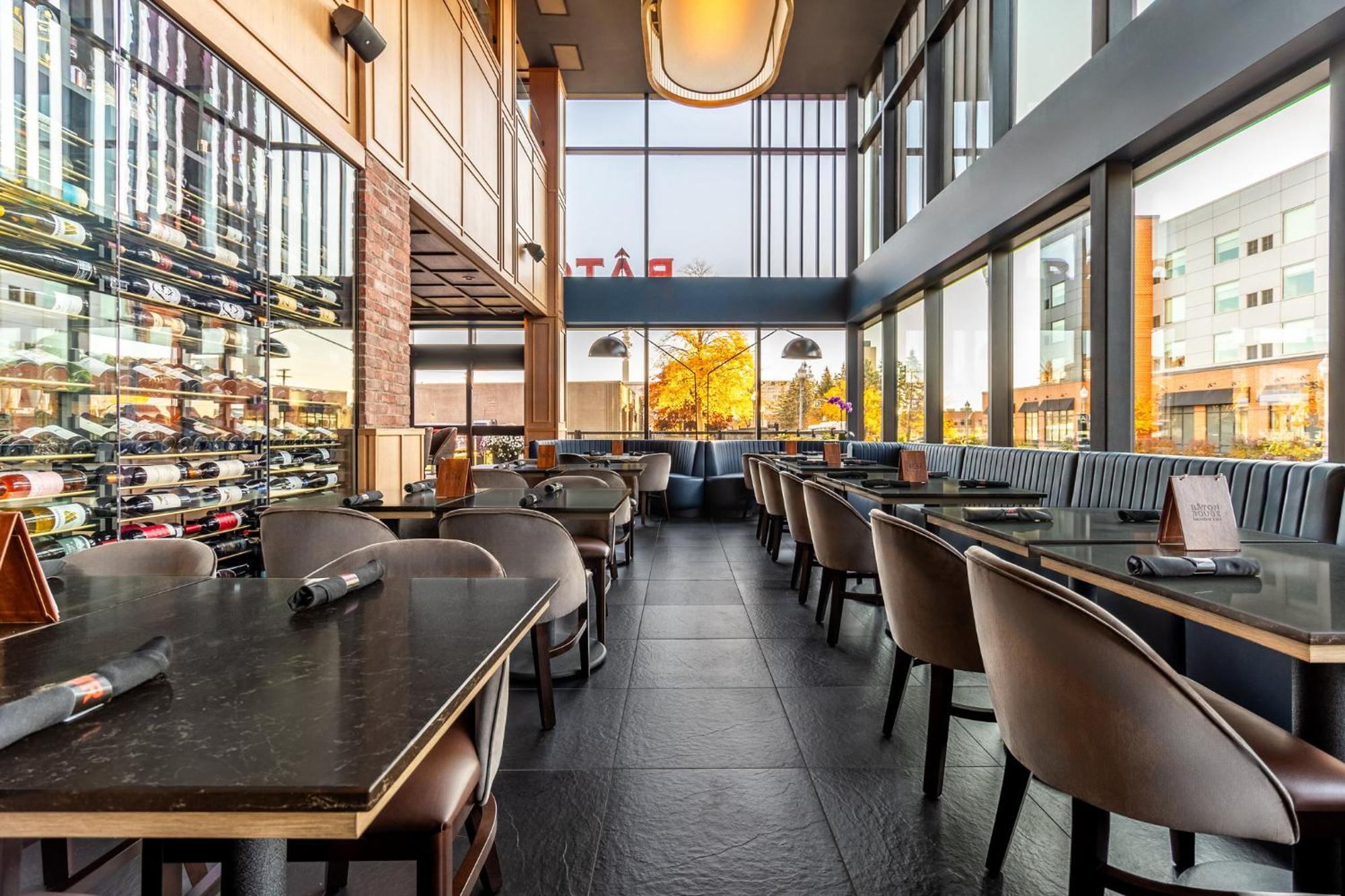 Crowne Plaza Hotel Moncton Downtown By Ihg Eksteriør billede