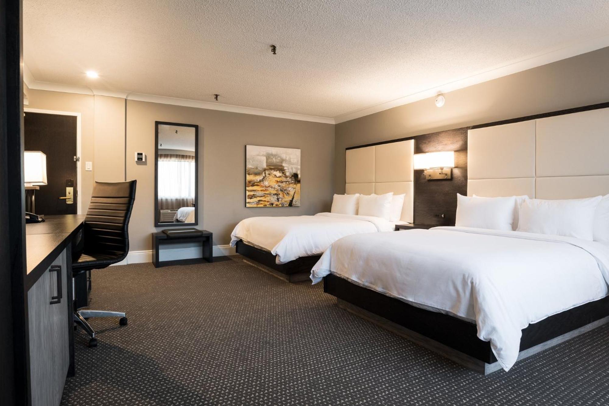 Crowne Plaza Hotel Moncton Downtown By Ihg Eksteriør billede