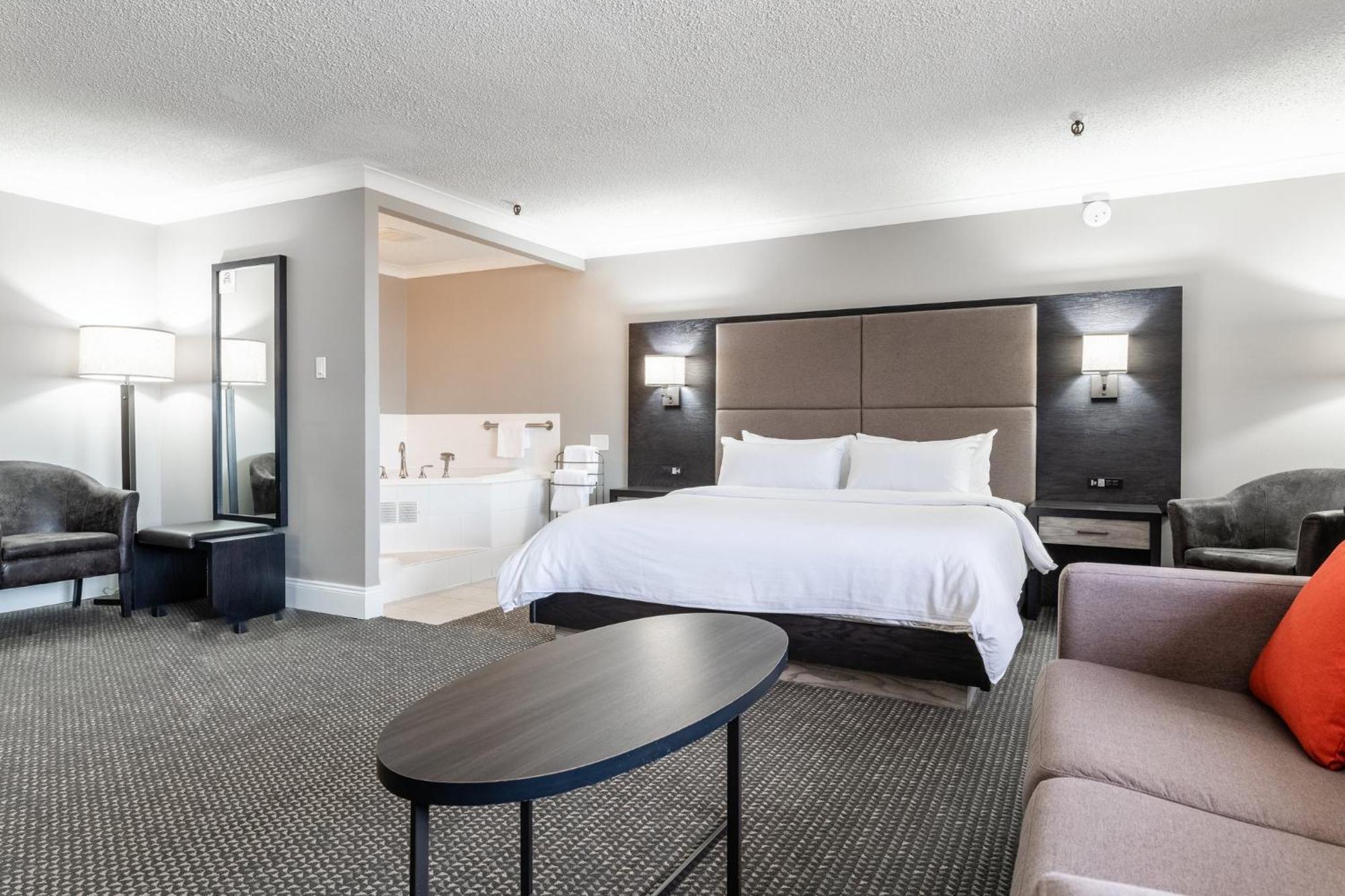 Crowne Plaza Hotel Moncton Downtown By Ihg Eksteriør billede