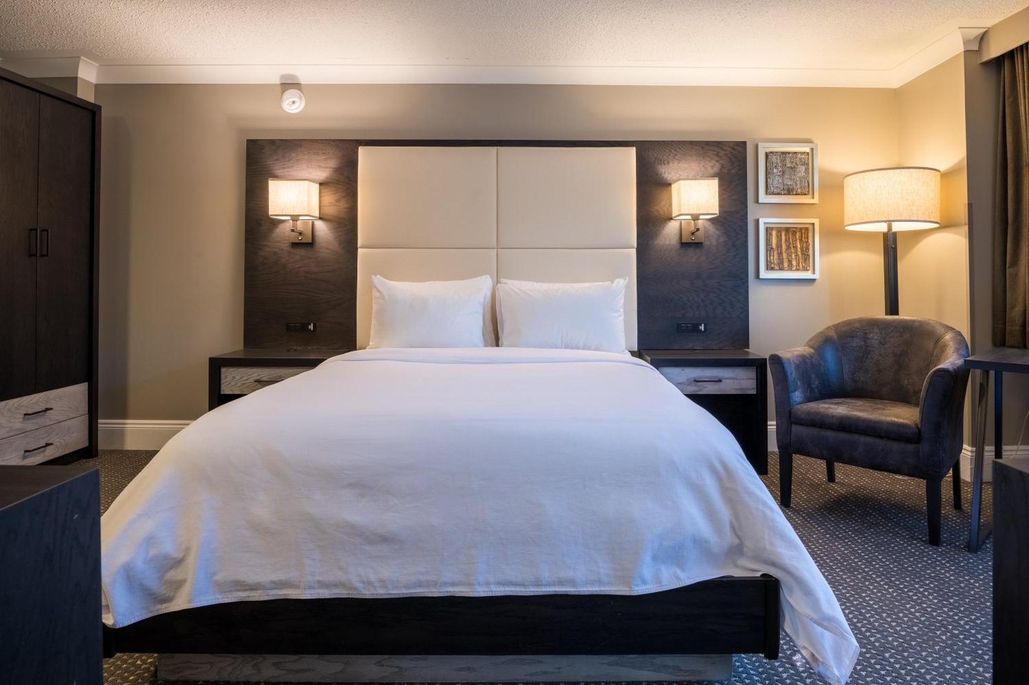 Crowne Plaza Hotel Moncton Downtown By Ihg Eksteriør billede